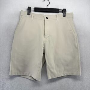 State and Liberty Shorts Men's 32 FITS 30 Gray Beige Performance Golf Chino READ